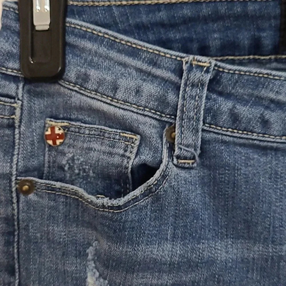 Hudson Distressed Raw Hem Denim Jeans - Picture 11 of 16